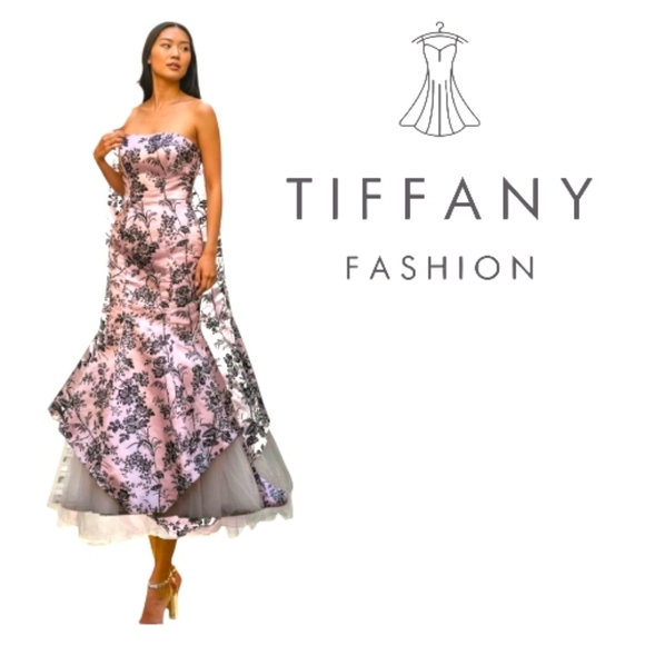 Tiffany Designs Satin Blush Floral Strapless Mermaid Formal Gown Sequins Size 8 - Picture 15 of 15